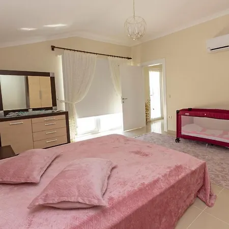 Vila Paradise Town Beltania *