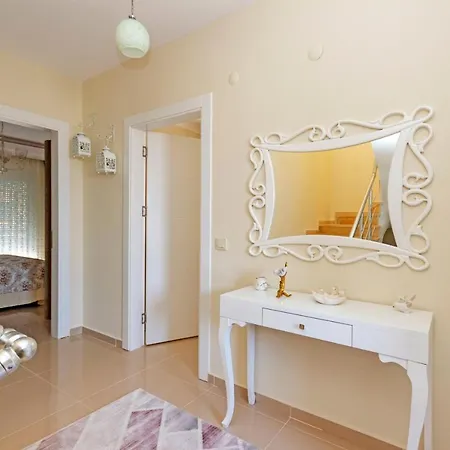 Vila Paradise Town Beltania *